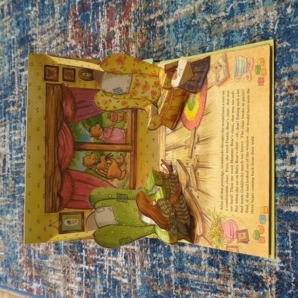 Brown Watson Pop-Up Picture Story Books Goldilocks Snow White - Used - Picture 6 of 6